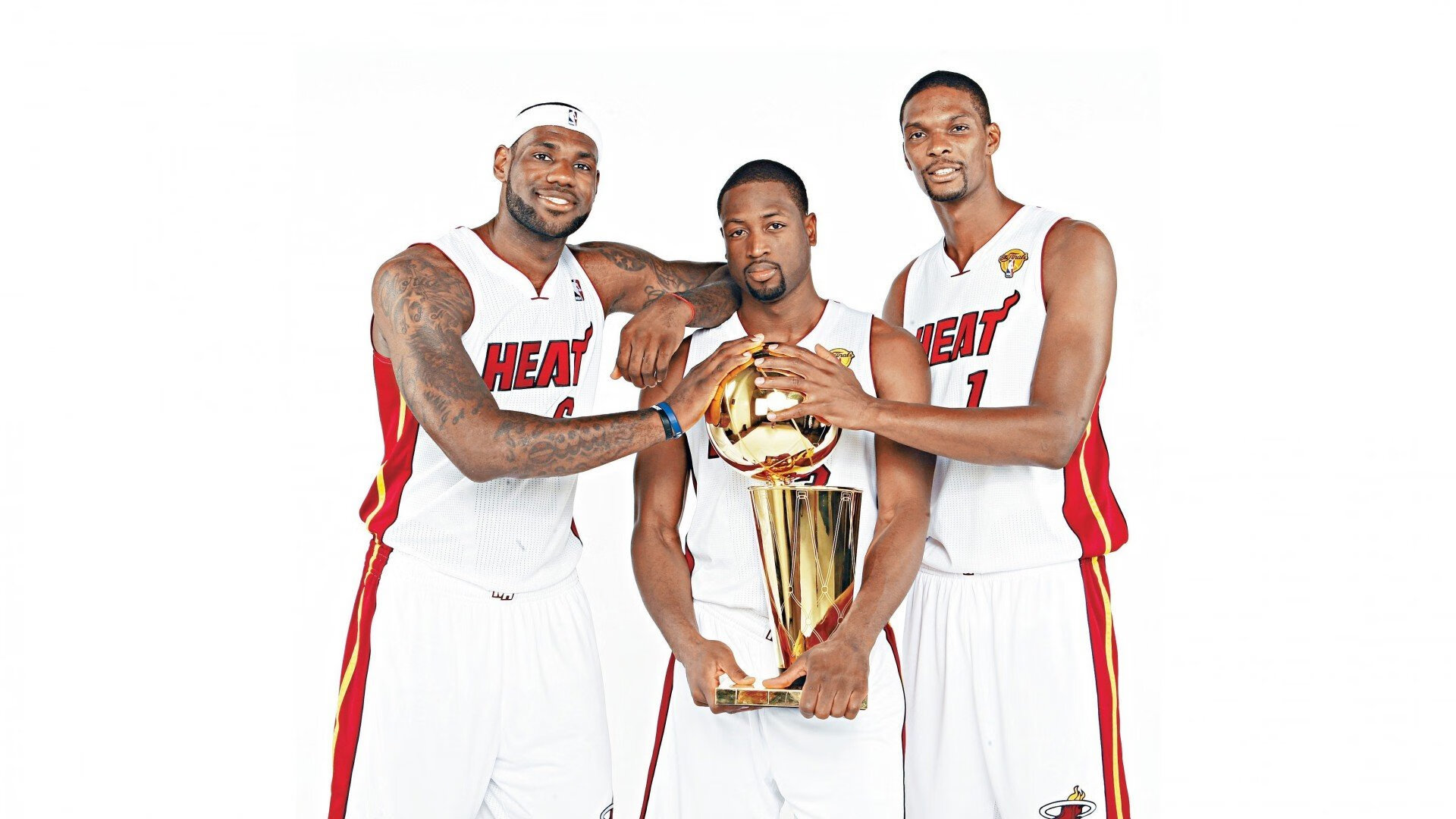 德国男子4x400米接力队在决赛中获得铜牌，德国接力美女